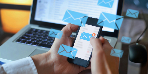 Email vs. Phone Call: When to Use Each